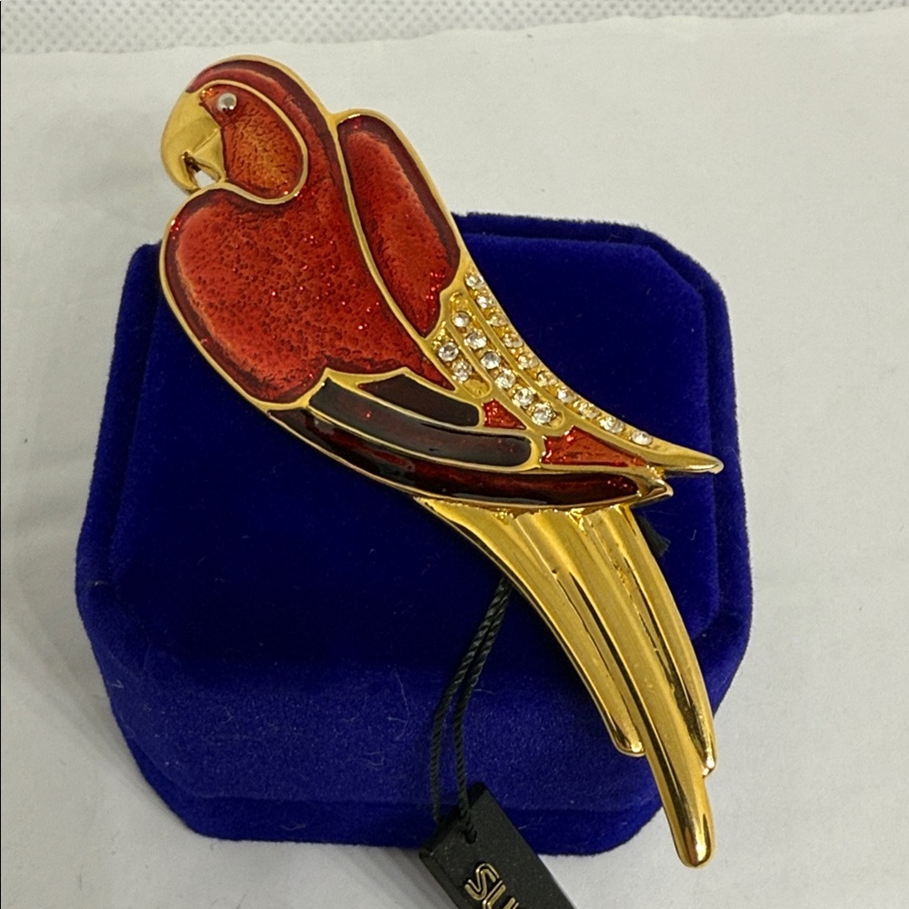 Bijoux Vibrant Red Gold Parrot Pin rhinestone detailing large statement brooch - Picture 5 of 15